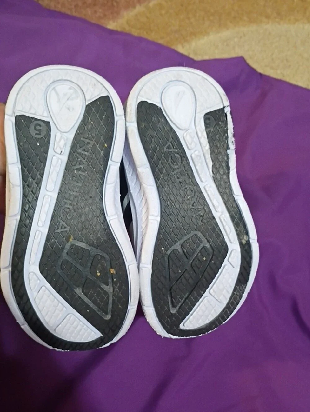 Nautica Kids White and Black Mesh Athletic Sneakers